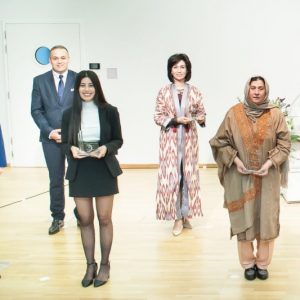 المغربية حسناوي تنال جائزة الرائدات ببروكسيل