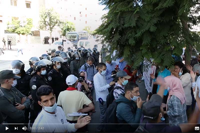 عودة "المتعاقدين" للاحتجاج