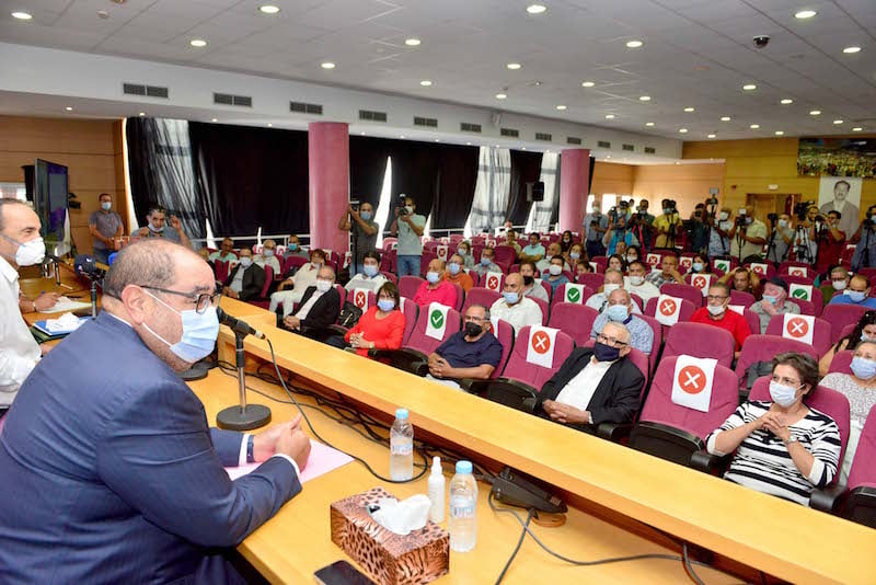 "حزب الوردة" يرفض هيمنة "الأحزاب الثلاثة" ويعد برقابة قوية على الحكومة