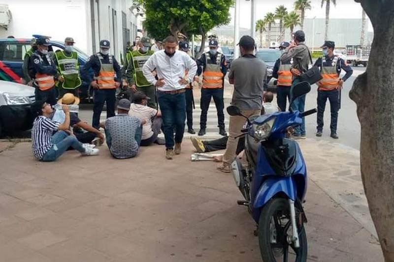 معطلو زايو يحتجون بمسيرة على الأقدام إلى الناظور
