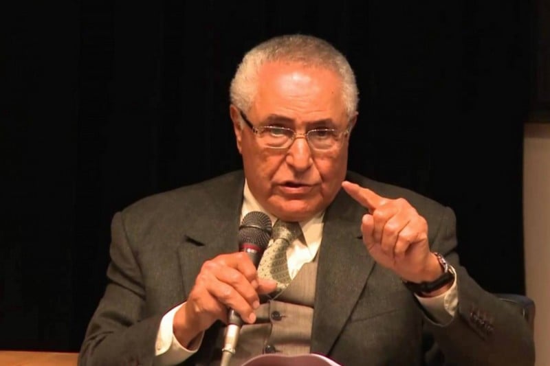 الأديب مبارك ربيع يكتب في دفتر المسألة التعليمية: "المعلم أولا وأخيراً"