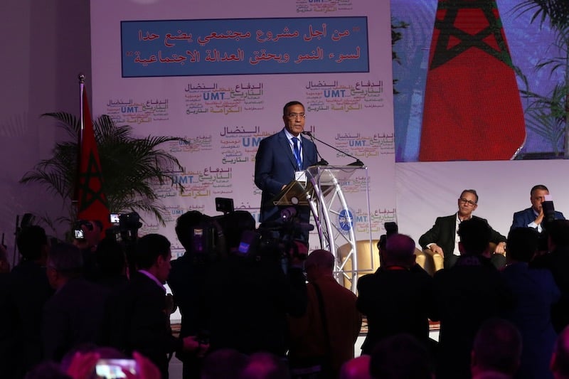 أكبر نقابة بالمغرب تعدد "خروقات حالة الطوارئ"
