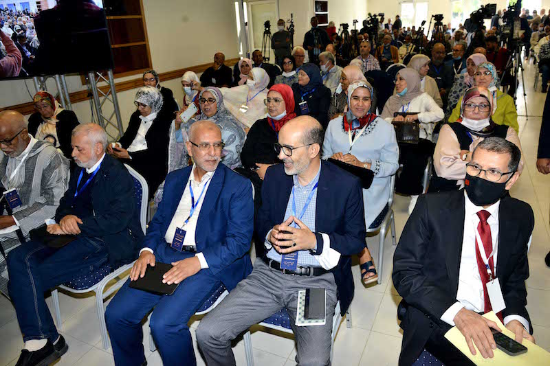 كواليس يوم طويل انتهى بعودة بنكيران إلى قيادة حزب العدالة والتنمية