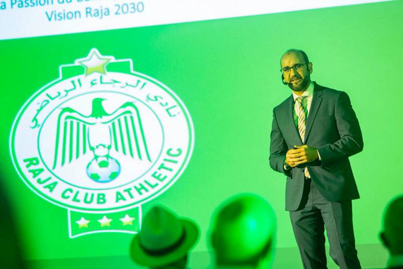 "برلمان الرجاء" بين مؤيد ومعارض لمحفوظ