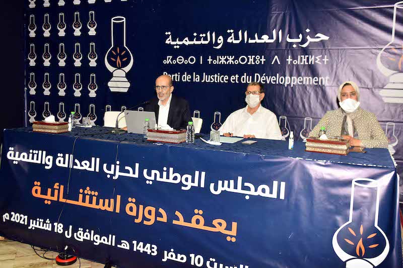 "البيجيدي" يرحل الخلافات إلى المؤتمر الاستثنائي .. هذه دفوعات المعنيّين