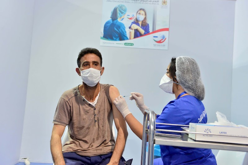 الإبراهيمي يحذر من تداعيات رفض ملايين المغاربة اللقاح أمام موجة وبائية جديدة