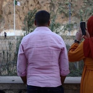 التوتر الدبلوماسي بين المغرب والجزائر يفاقم معاناة العائلات المشتتة‎‎