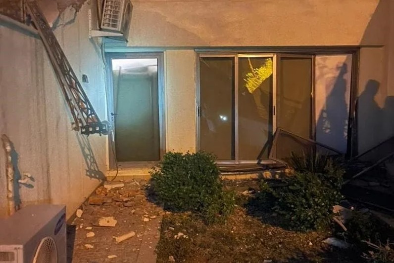 نجاة رئيس الوزراء العراقي من "محاولة اغتيال"