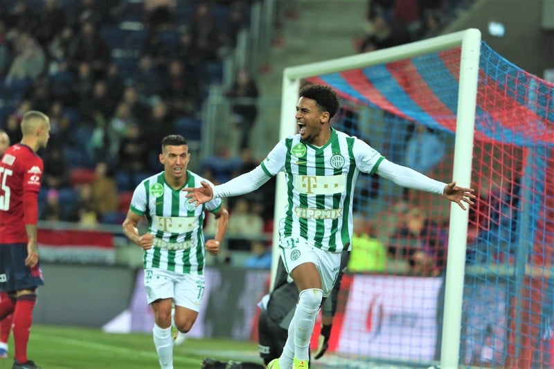 اللاعب مايي يواصل التهديف في الدوري المجري