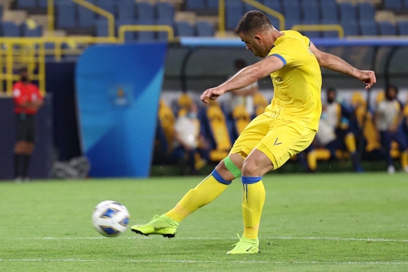 النصر السعودي يرفض التنازل لحمد الله
