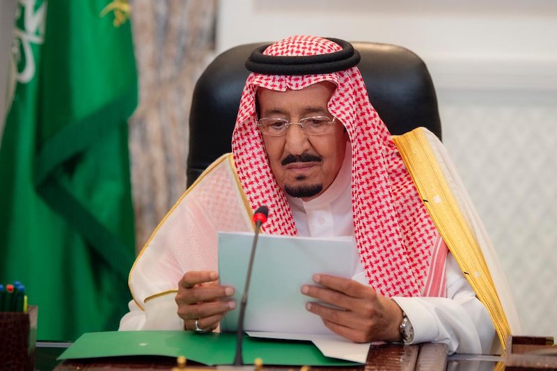 الملك سلمان يحدد مسار السياسة السعودية