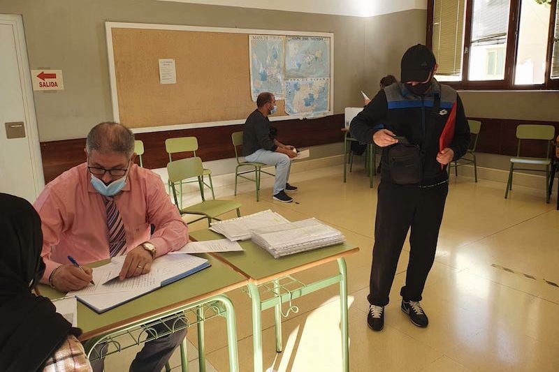 قنصلية متنقلة تخدم المغاربة في "توريمولينوس"