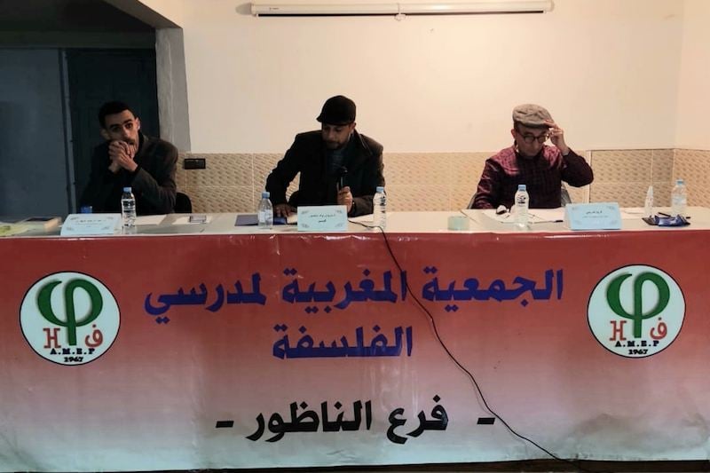 جامعي يناقش الاختلاف بين الحداثة والتقليد