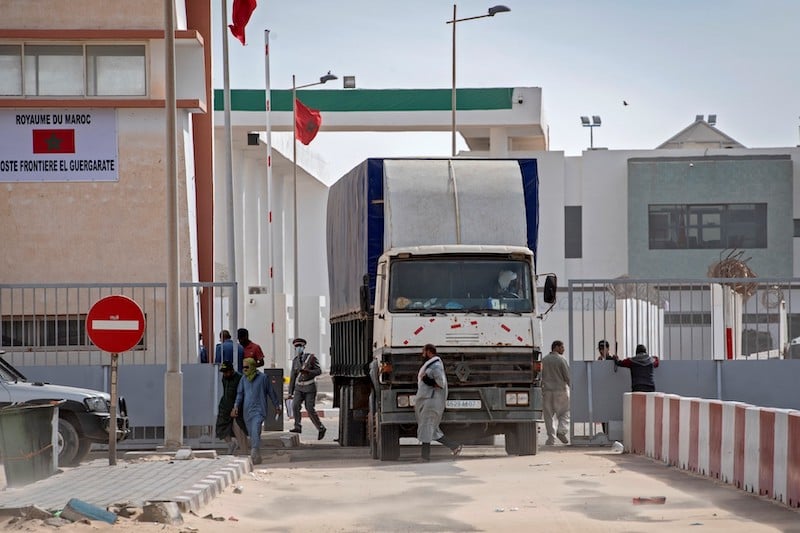 المعبر الحدودي "الكركرات" يفتح الأبواب أمام التجار والسائقين