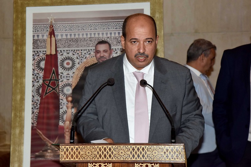 رئيس مجلس المستشارين يعد بمبادرات تشريعية حول "الباعة الجائلين"