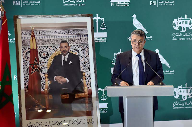 وهبي: العمل الحكومي ليس نزهة .. والقرارات المركزية مرتبطة بالجهات