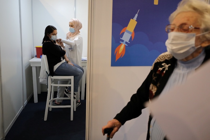 المناعة الجماعية تبتعد عن منتصف 2022