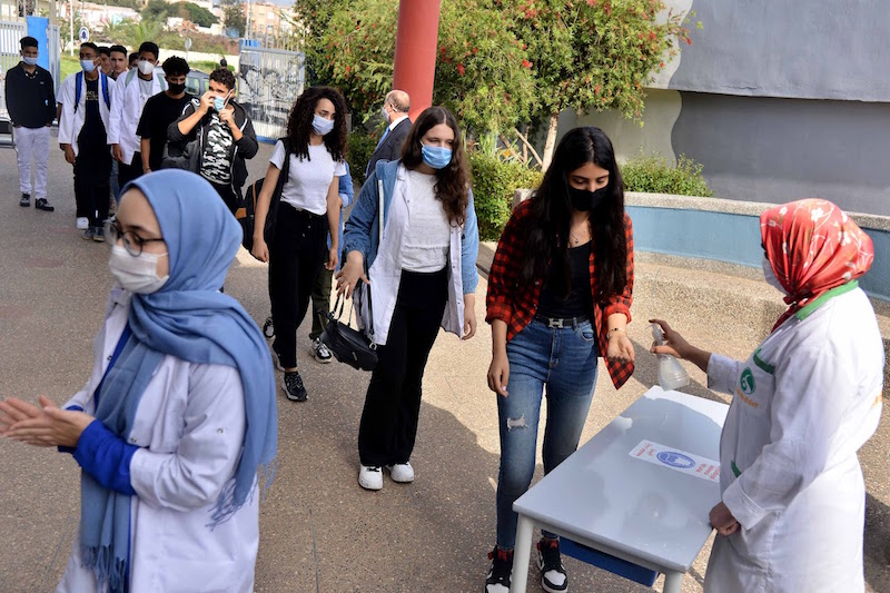 القلق يساور أولياء التلاميذ بسبب إغلاق مدارس وضمان تكافؤ الفرص