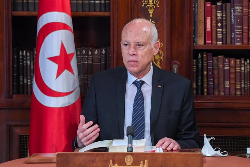 قيس سعيد يخلق الجدل بمحاكاة آية قرآنية