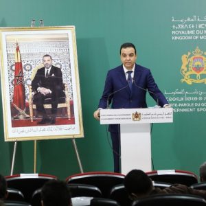 حادث الطفل ريان يستنفر الحكومة.. وبايتاس يكشف سيناريوهات الإنقاذ