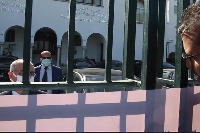 بنموسى يناقش أساتذة غاضبين