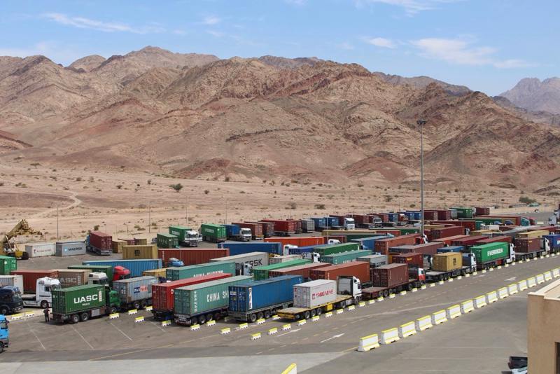 جمعيات مهنية تلغي الزيادة في أسعار نقل البضائع بعد تدخل الحكومة