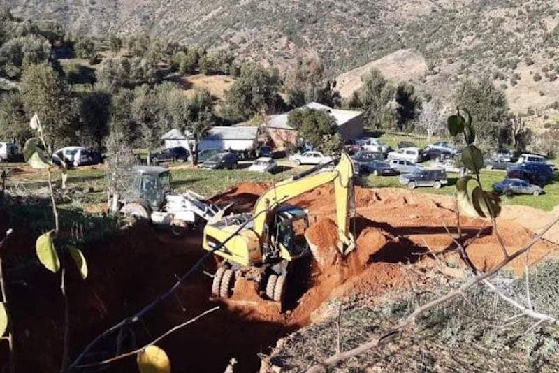 تسخير آليات إضافية لإنقاذ الطفل ريان
