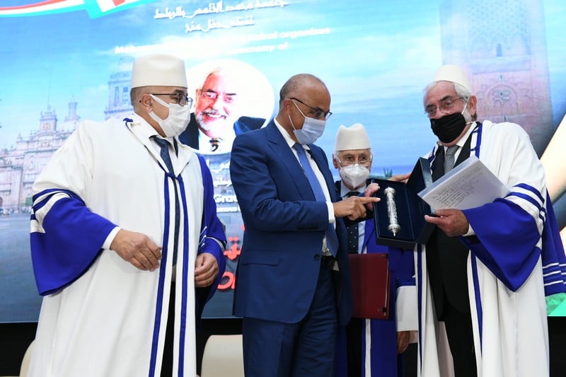 تكريم أكاديمي مكسيكي بدكتوراه فخرية في جامعة محمد الخامس بالرباط