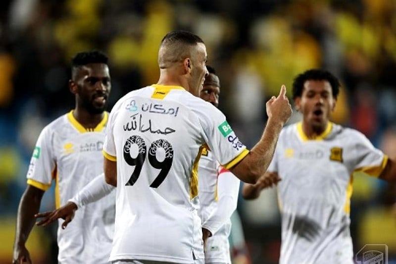 حمد الله يواصل تحطيم الأرقام بالسعودية