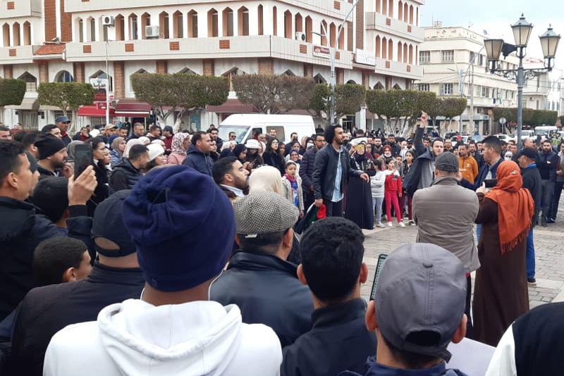 نشطاء ينادون بغد أفضل في الناظور