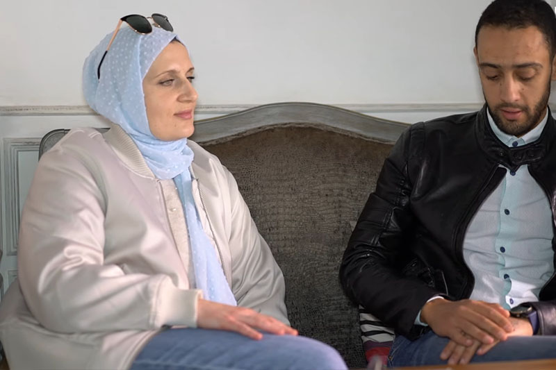 بلاروسية تُتقن الدارجة