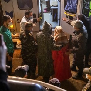وكالة أسفار تهدي والدي ريان عمرة