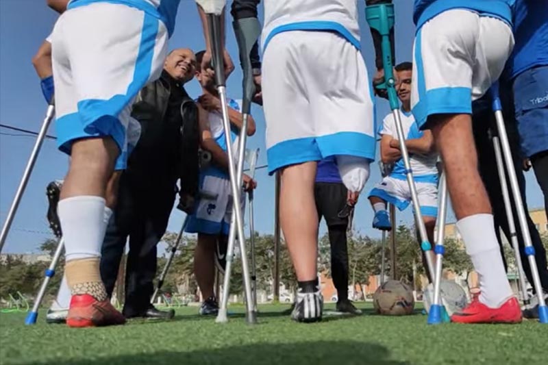 فريق أشخاص في وضعية إعاقة