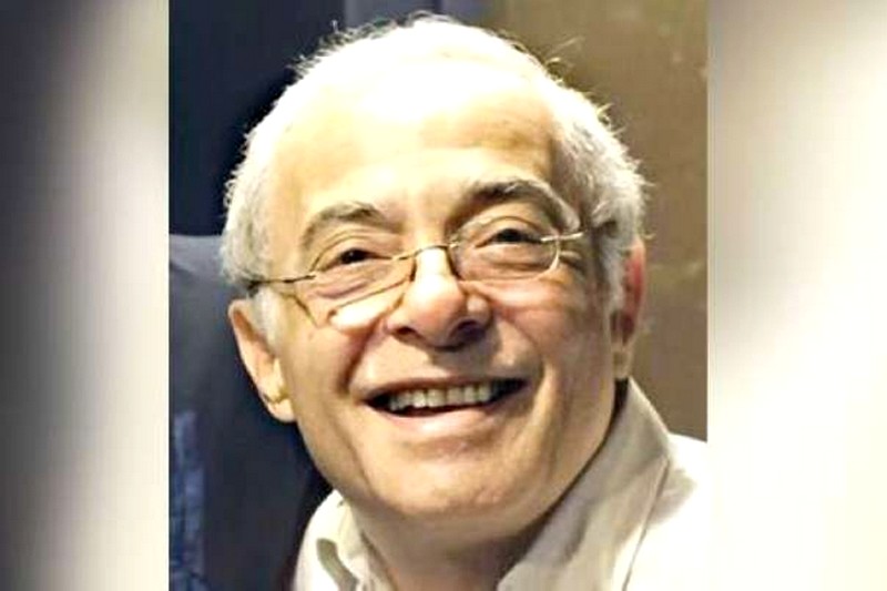 وفاة الفنان المصري عهدي صادق