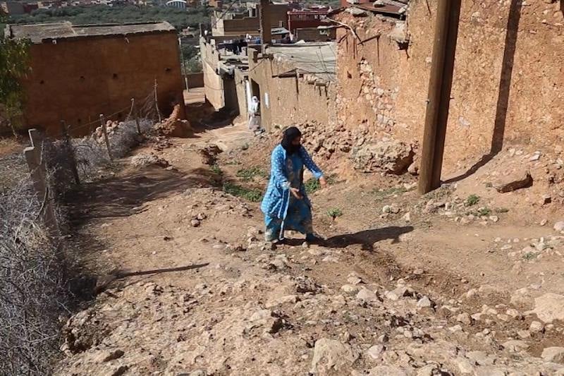 ساكنة تطالب بالاهتمام في فم العنصر