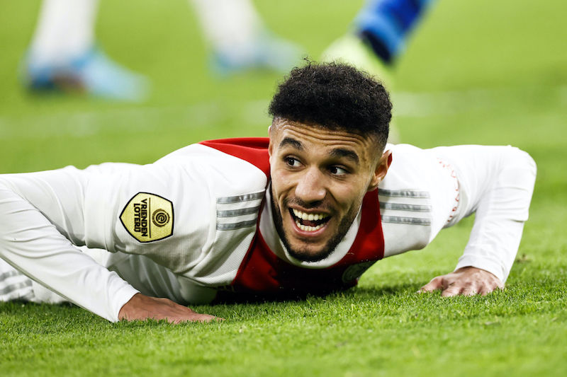مزراوي بين نجوم دوري أبطال أوروبا