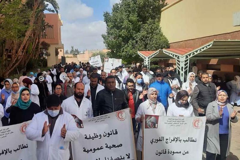 وقفة ترفض اتفاقا للحكومة والنقابات