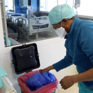 ‪هكذا تتخلص المراكز الاستشفائية المغربية من نفايات "كورونا" الطبية‬