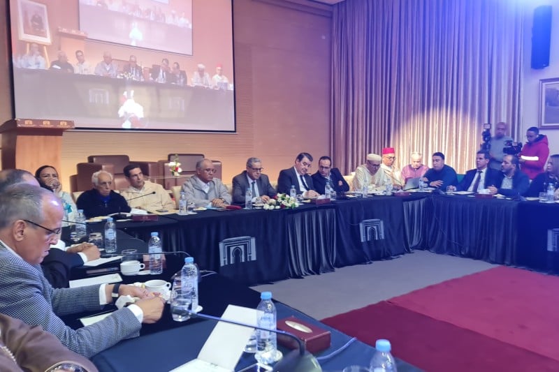 الحركة الشعبية يطالب بتعديل قانون المالية ودعم القدرة الشرائية للمغاربة