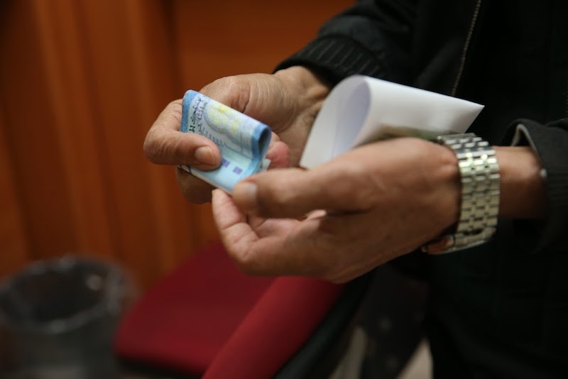 فريق نيابي يقترح استثناءات في مشروع قانون تنظيم "الإحسان العمومي"