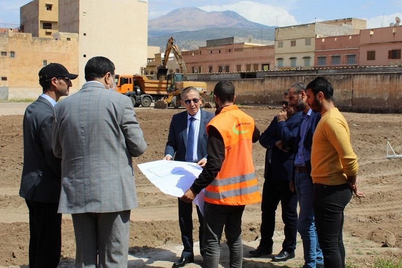 أشغال ترمم ملعب العامرية ببني ملال