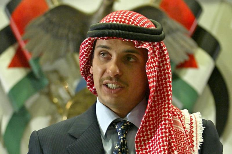 حمزة بن الحسين يتخلى عن لقب "الأمير"