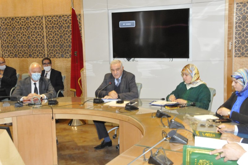 رئيس الهيئة الوطنية للنزاهة يحذر الفاعلين السياسيين من تضارب المصالح