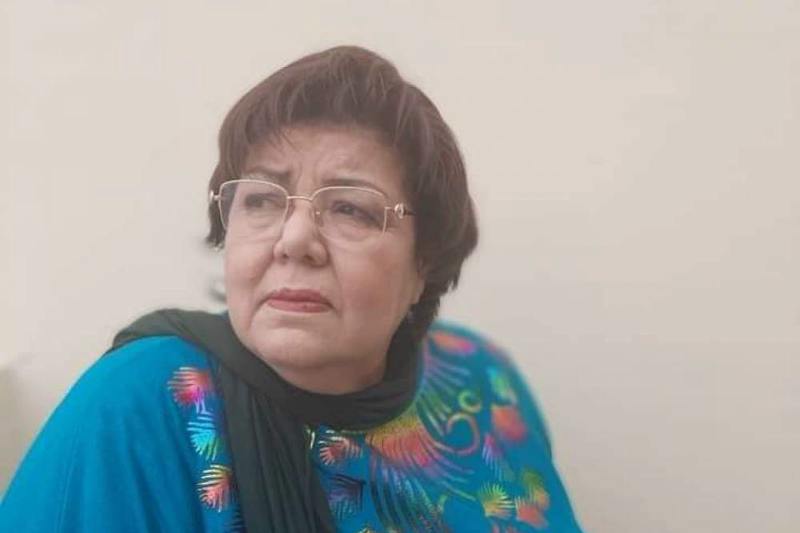 الملك: الفنانة الراحلة الحراق من الرواد