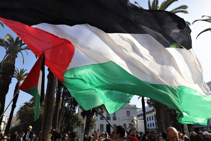مغاربة يحتجون ضد العدوان الإسرائيلي