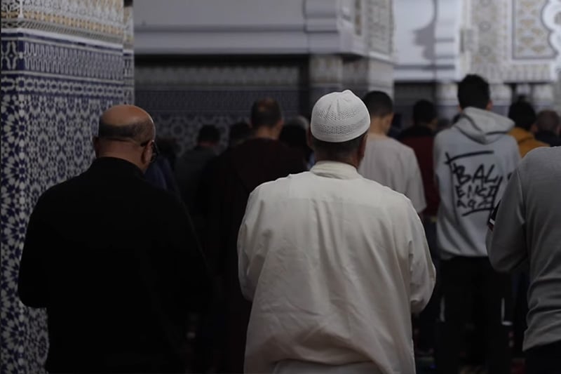 أجواء التراويح في الرباط