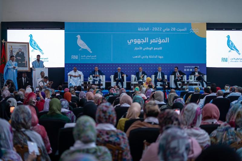 قيادات "الأحرار" تدافع عن إجراءات الحكومة في خضم أزمات صحية ودولية