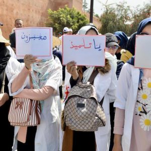 أولياء أمور التلاميذ يتخوفون من "إضرابات تضامنية" بعد معاقبة أساتذة بالتوقيف