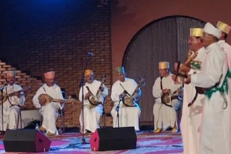 تاريخ فن الروايس