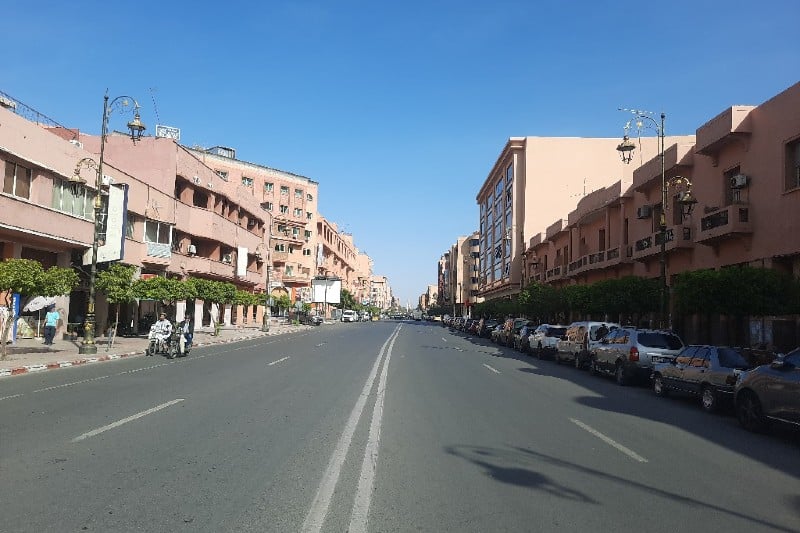 مخالب "لوبي العقار" تخدش هوية العمارة الأوروبية في المدينة الحمراء